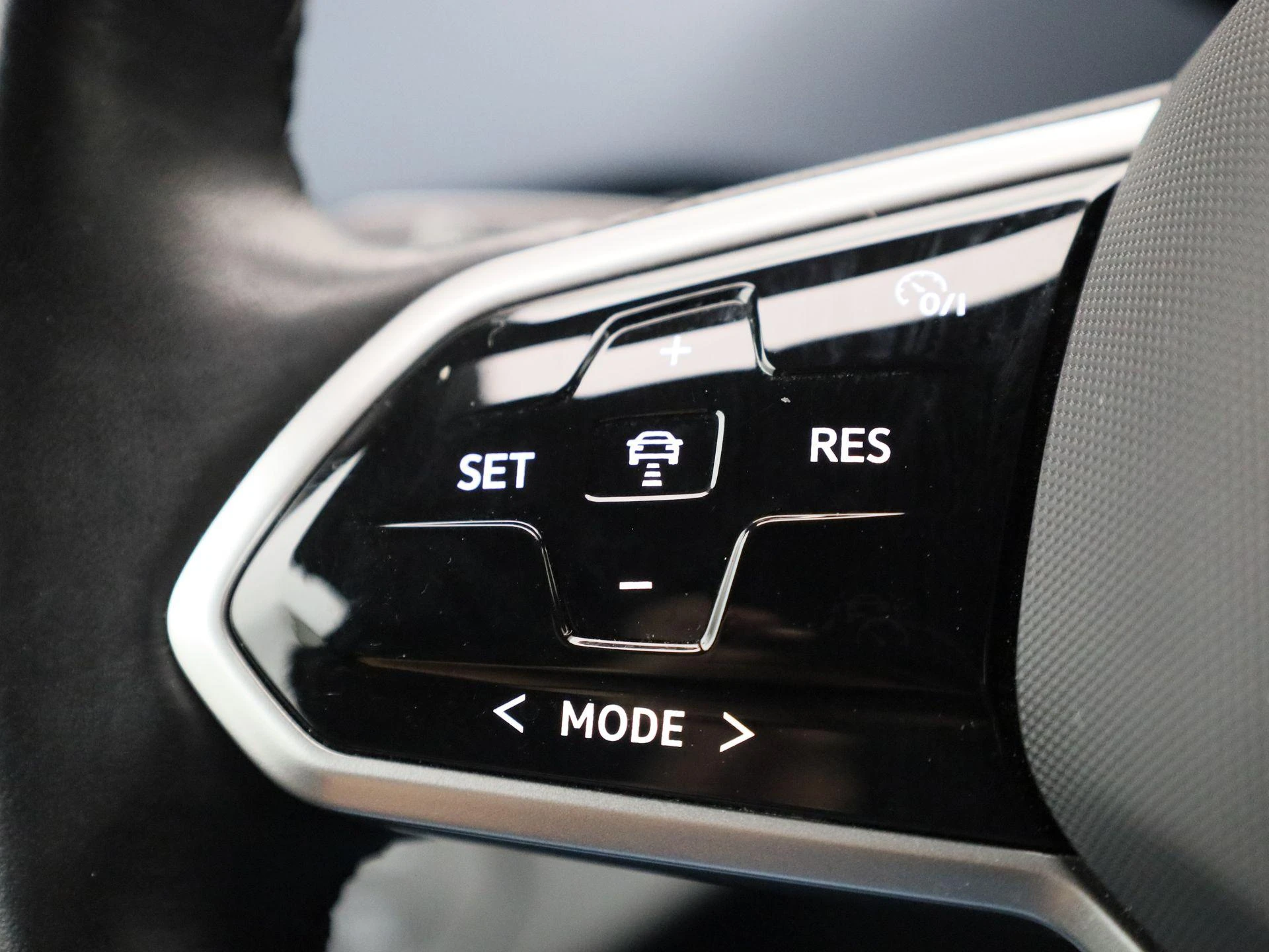 Volkswagen-ID.4-image-16