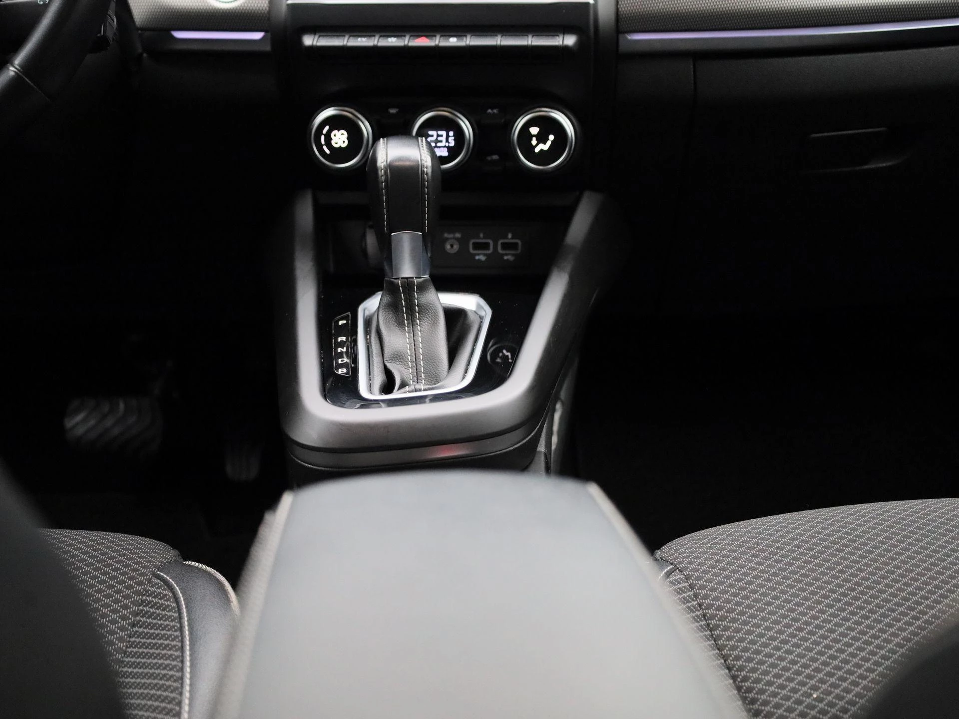 Renault-Arkana-image-9