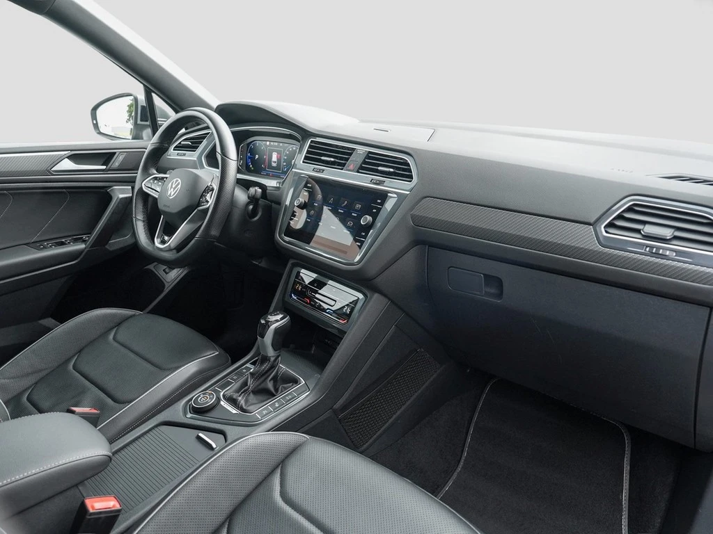 Volkswagen-Tiguan Allspace-image-8