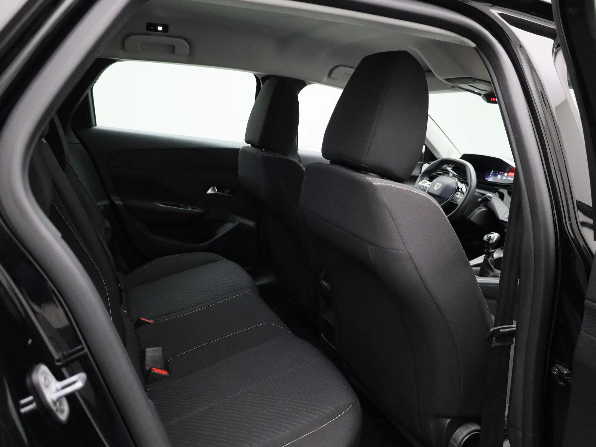 Peugeot-308-image-30