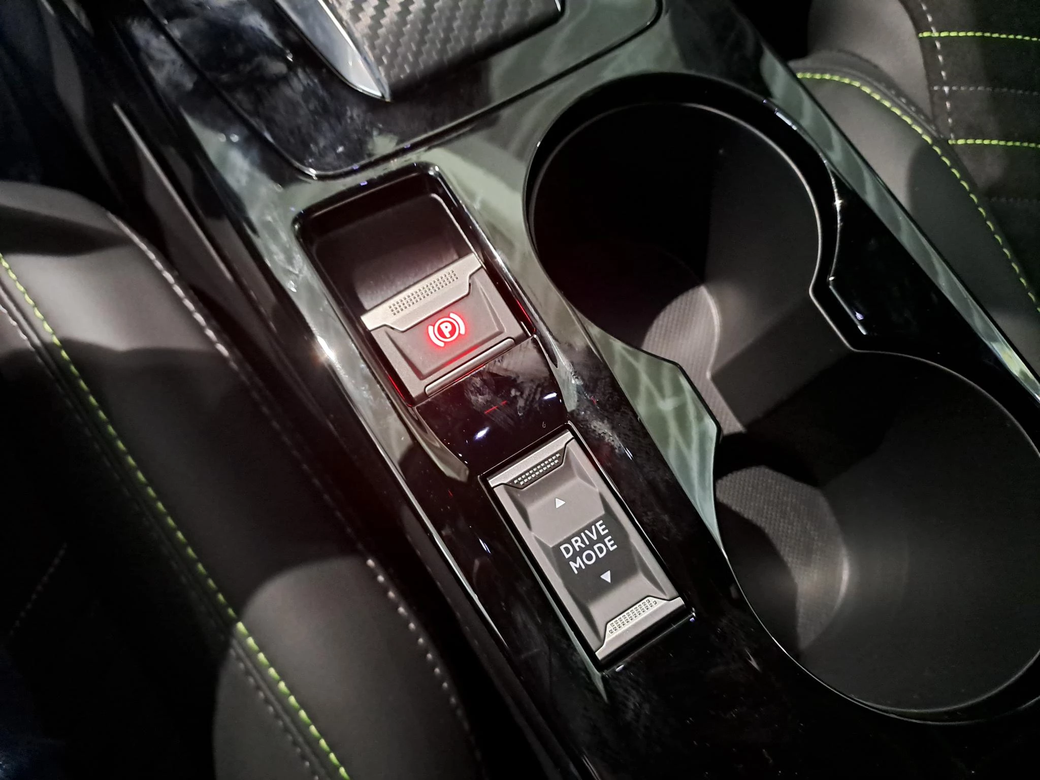 Peugeot-2008-image-30