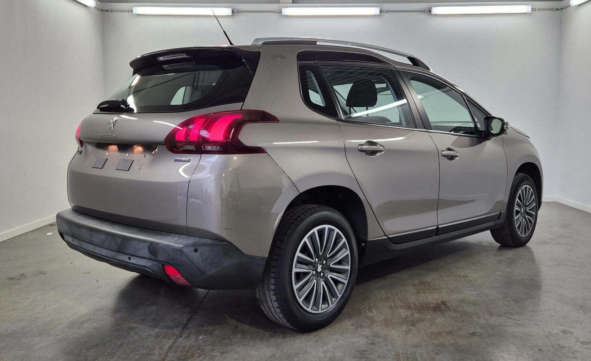 Peugeot-2008-image-4