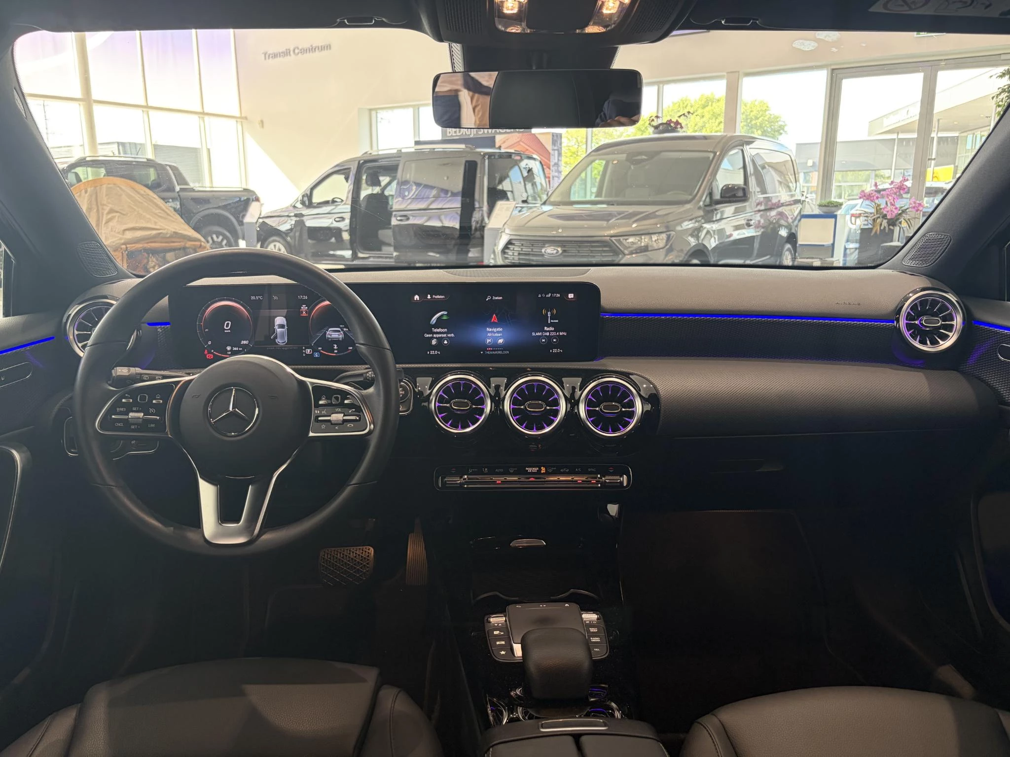 Mercedes-Benz A-Klasse 180 Premium Plus