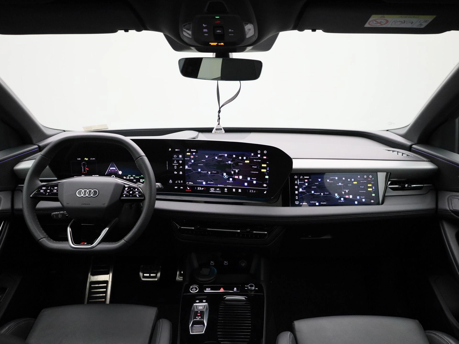 Audi-Q6 e-tron-image-51