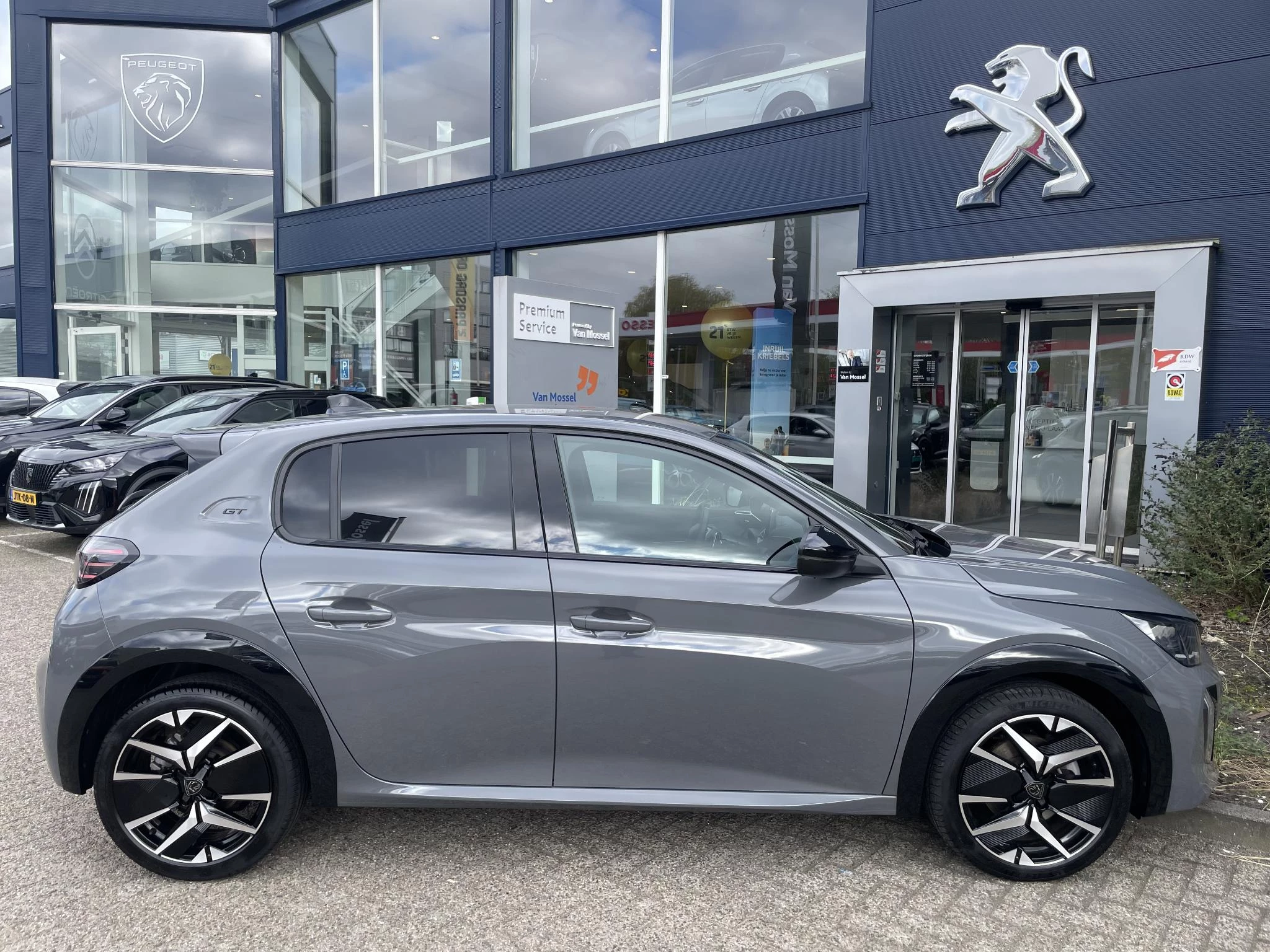 Peugeot-208-image-5