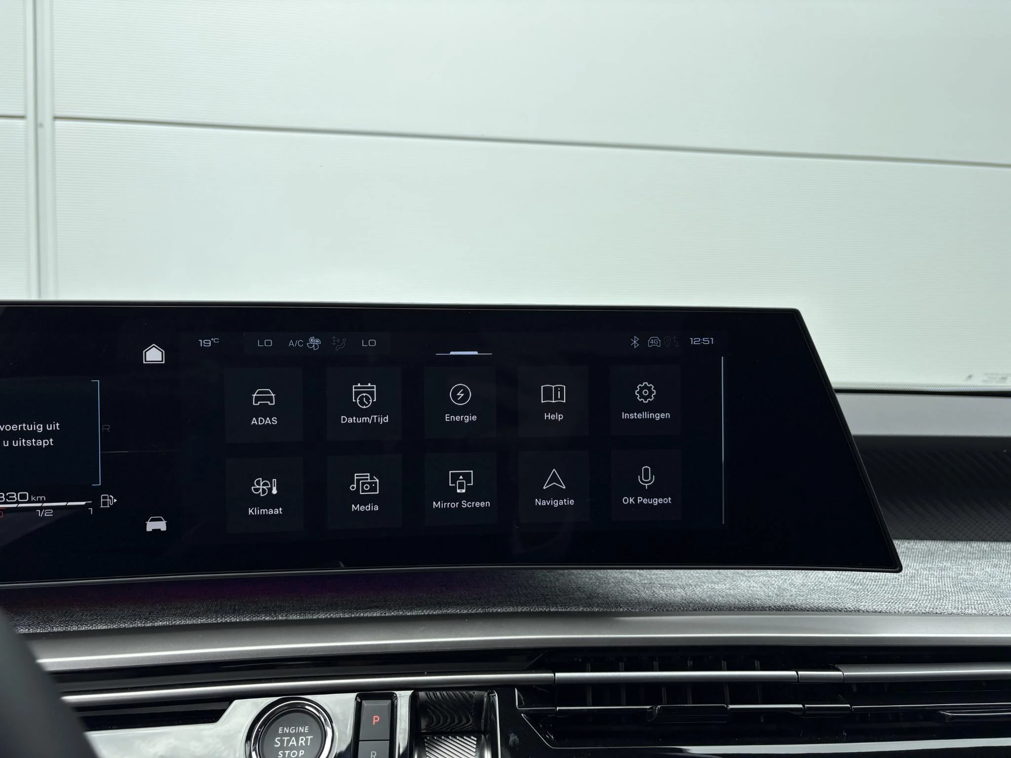 Peugeot 3008 1.6 plug-in Hybrid 195 Allure