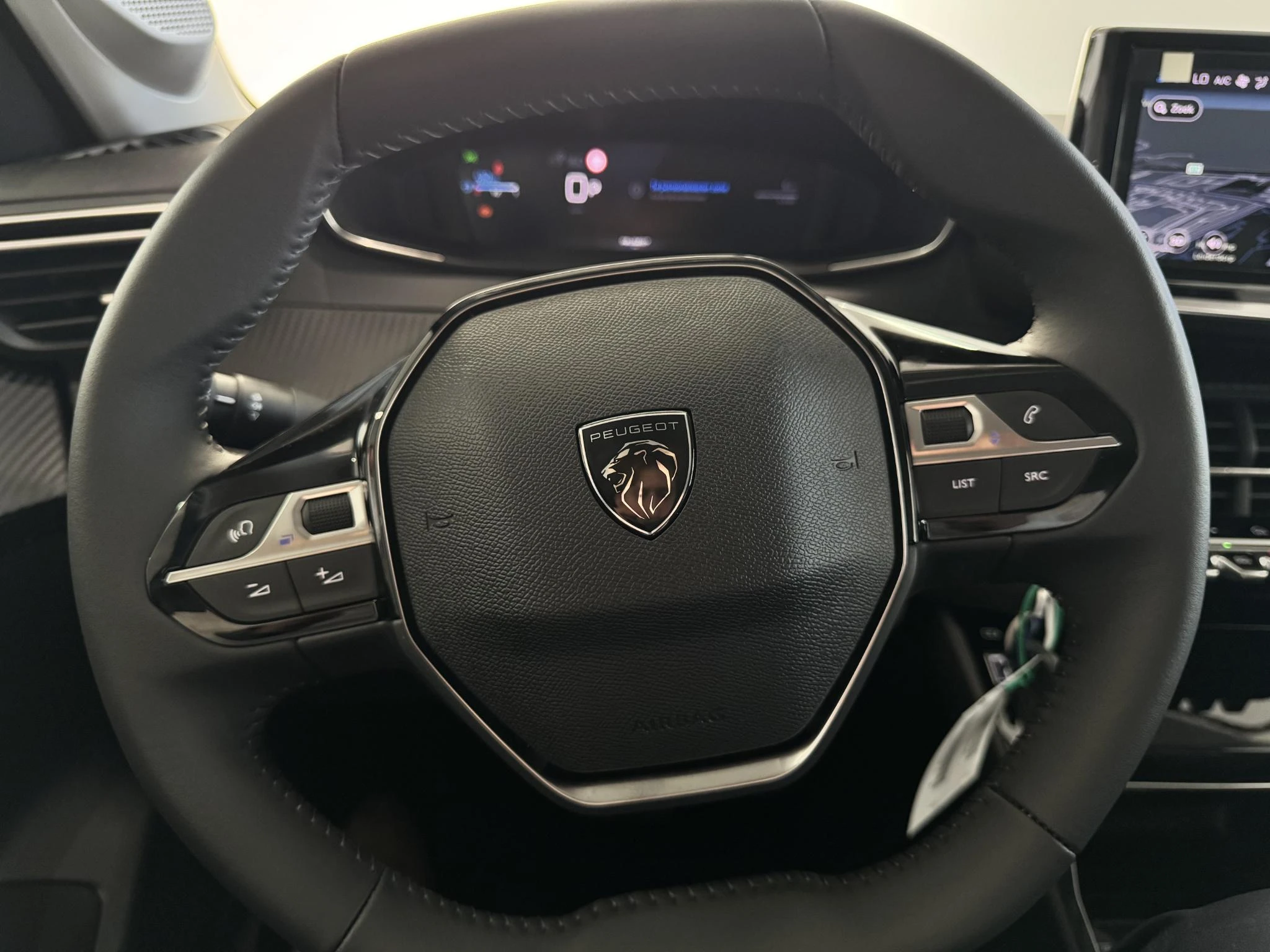 Peugeot 208 1.2 Hybrid 110 e-DCS6 GT