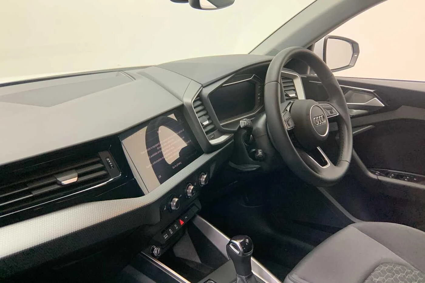 Audi-A1 Sportback-image-11