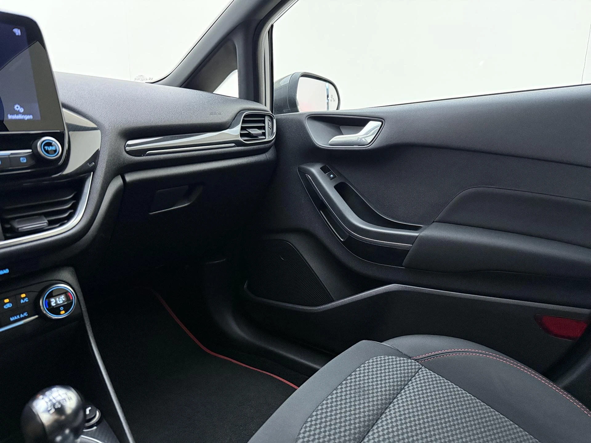 Ford-Fiesta-image-23