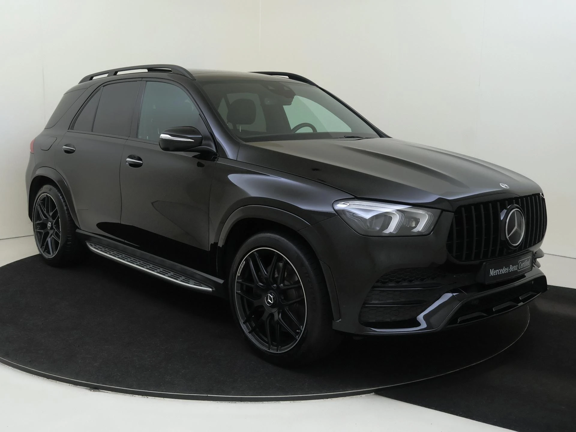Mercedes-Benz-GLE-image-4