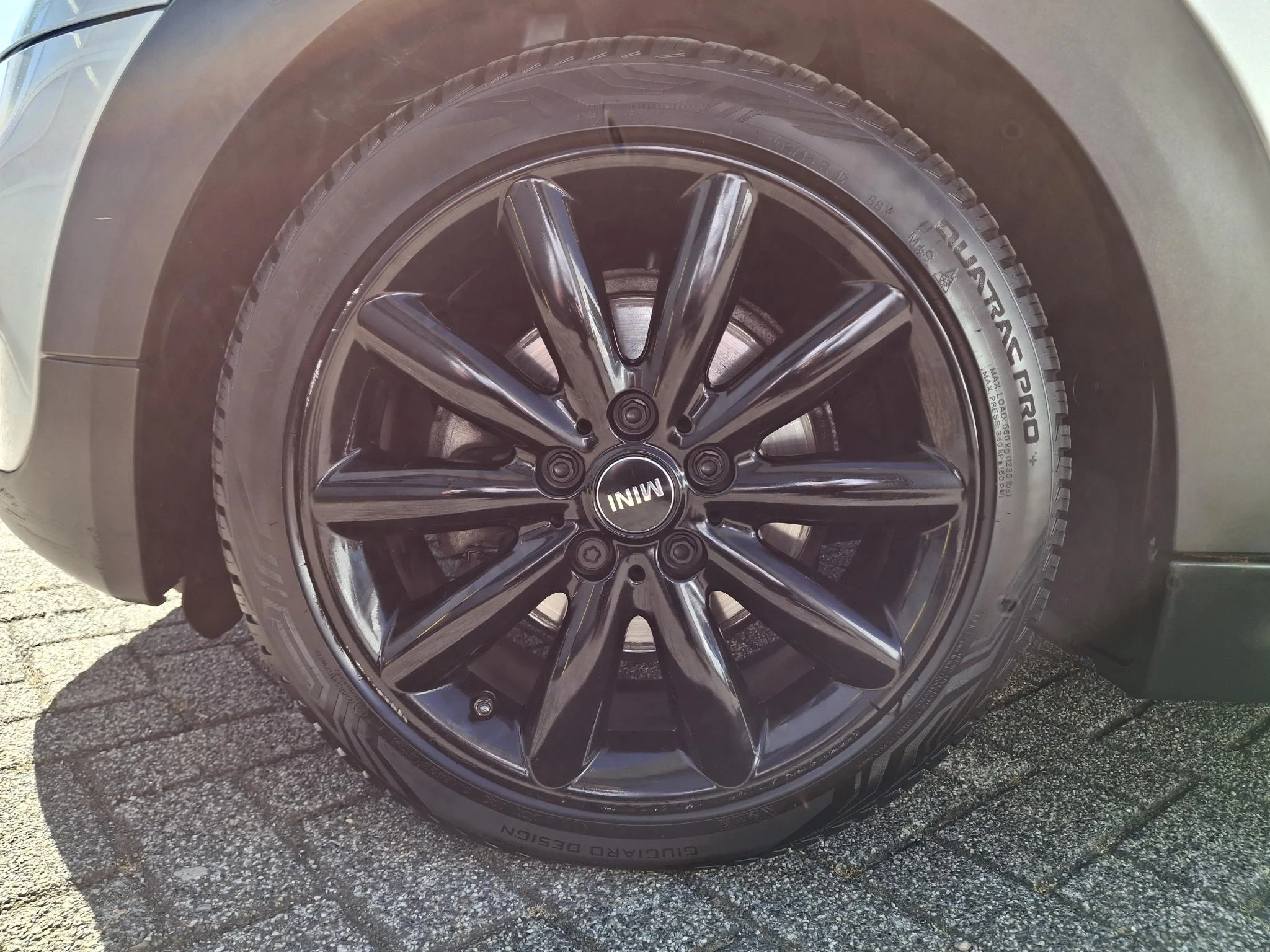 MINI-Cooper-image-5
