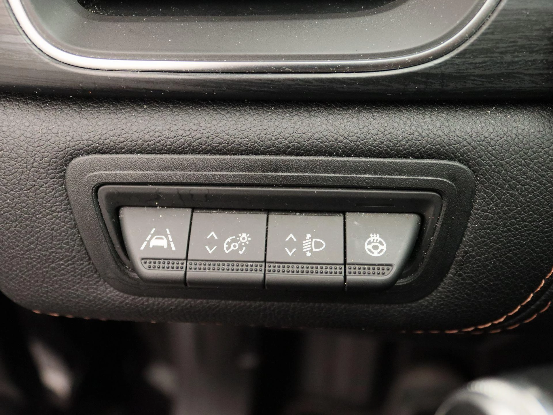 Renault-Captur-image-20