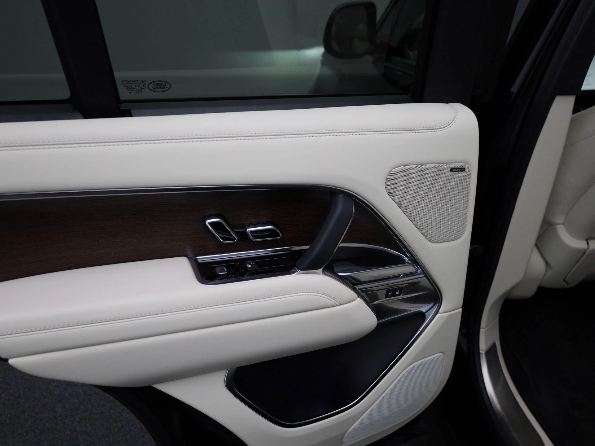 Land Rover Range Rover D300 AWD Auto HSE