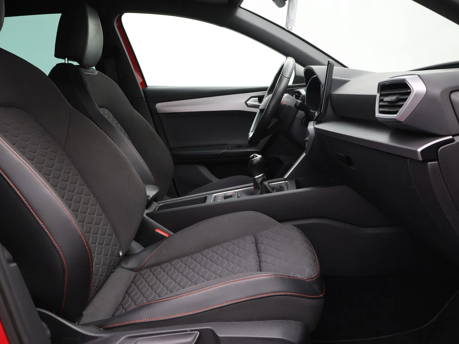 SEAT Leon Leon 1.5TSI FR 130PK *VIRTUAL COCKPIT*LEDER*PDC*CRUISE*NAVI*APP-CONNECT*KEYLESS GO*...*