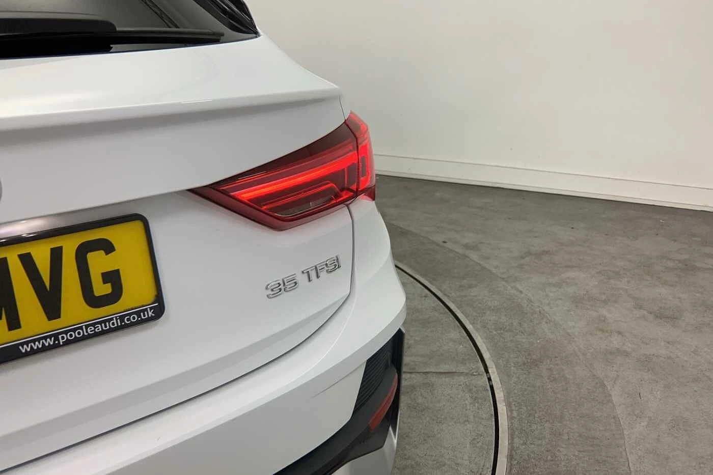 Audi-Q3-image-30