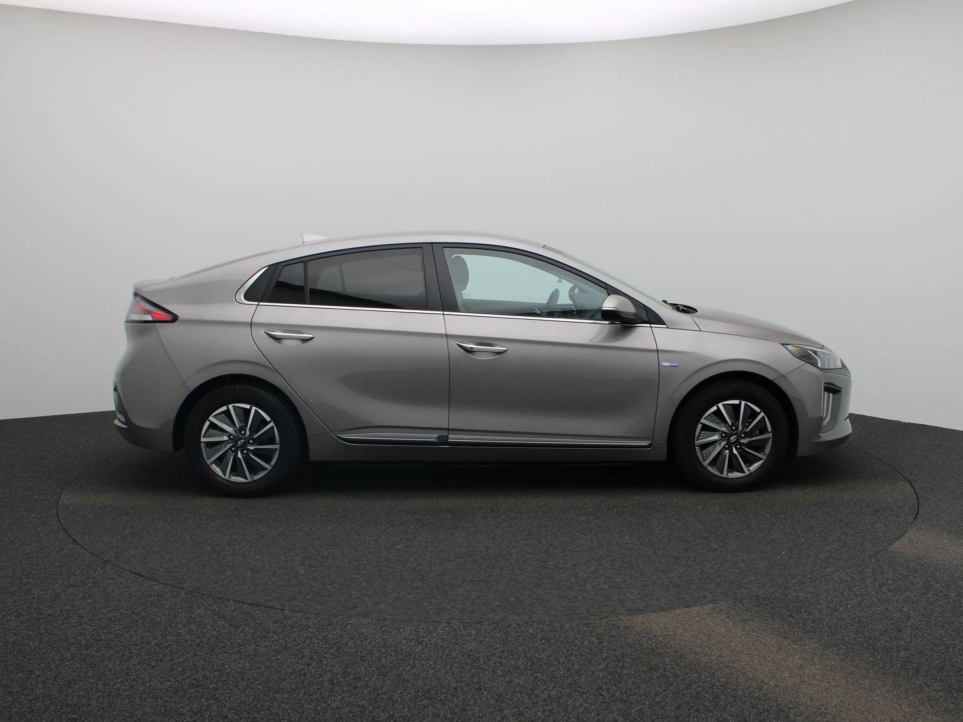 Hyundai-IONIQ-image-5