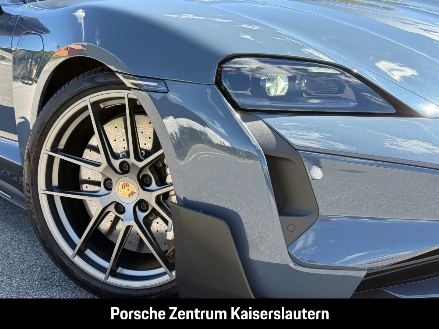Porsche-Taycan-image-15
