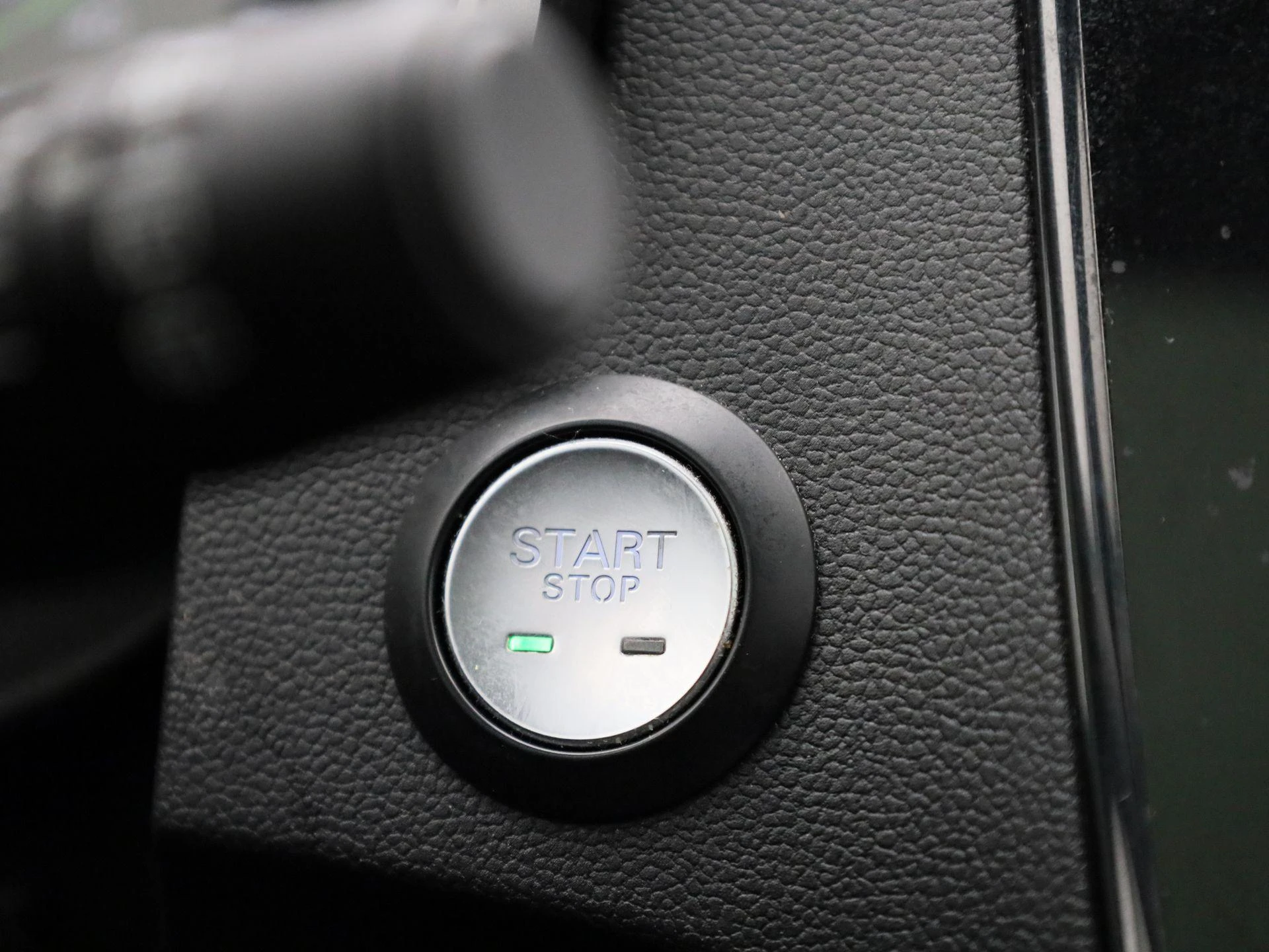 MG-ZS EV-image-23