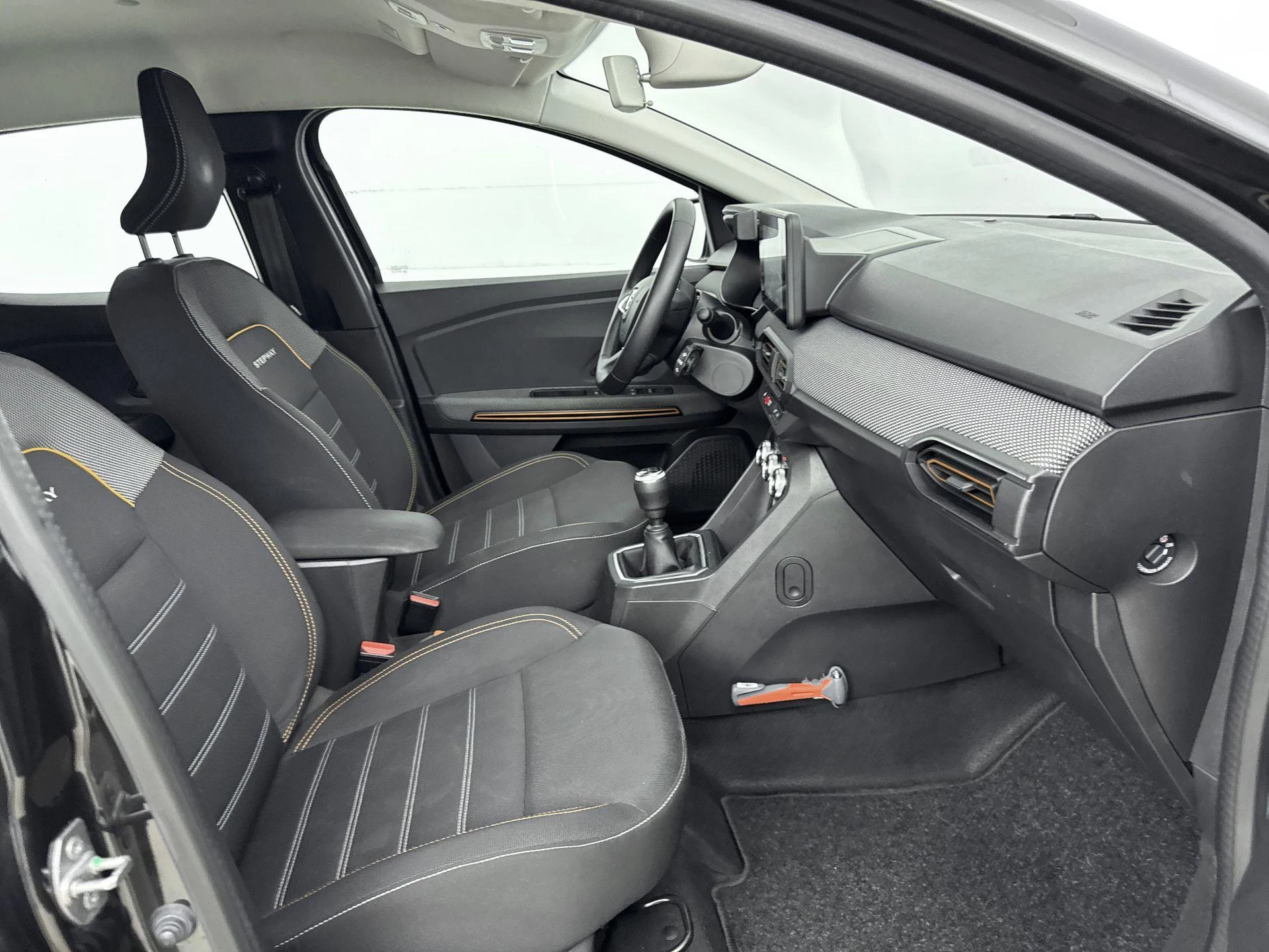 Dacia-Sandero Stepway-image-28