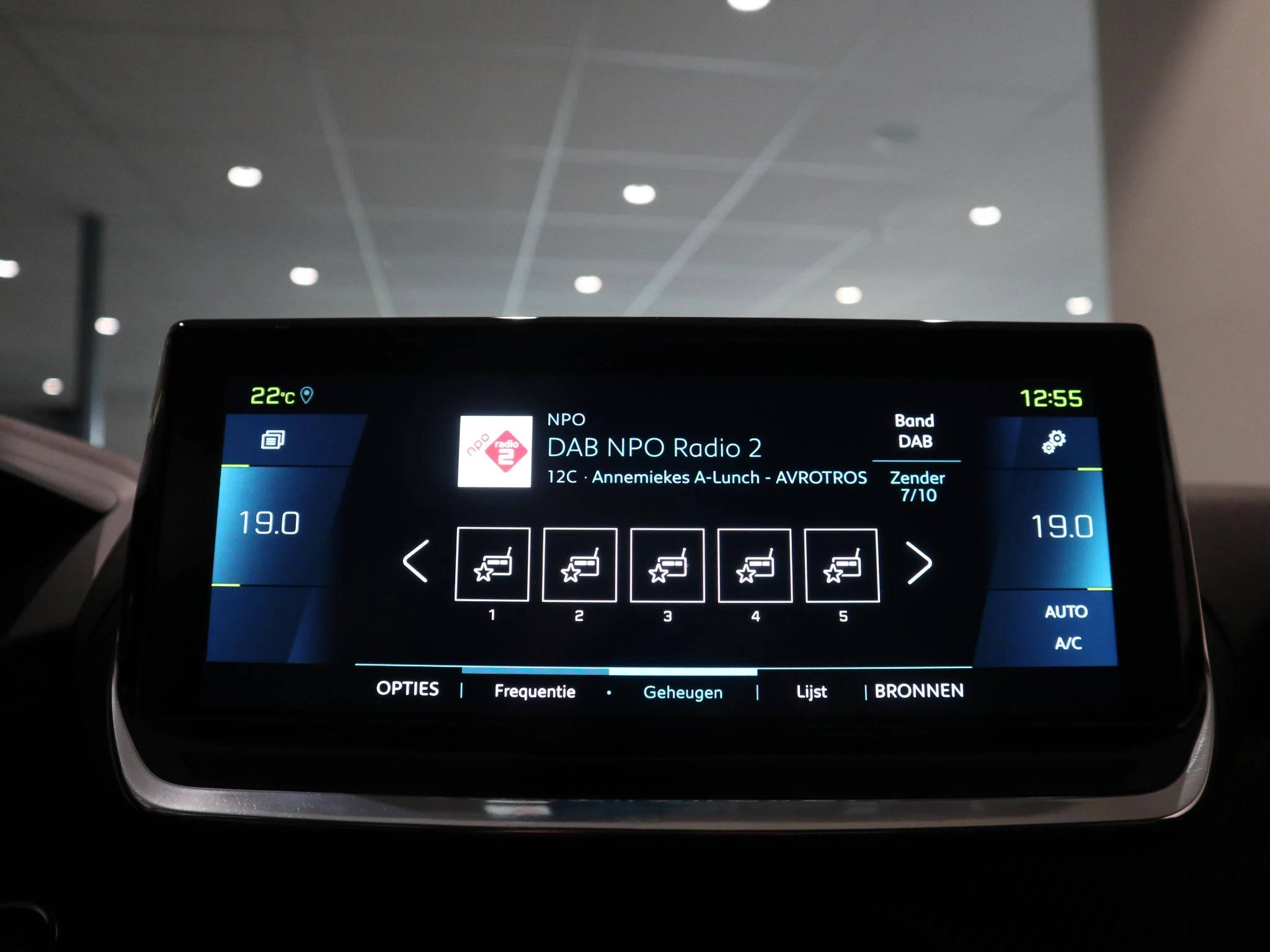 Peugeot e-208 EV Allure Pack 50 kWh