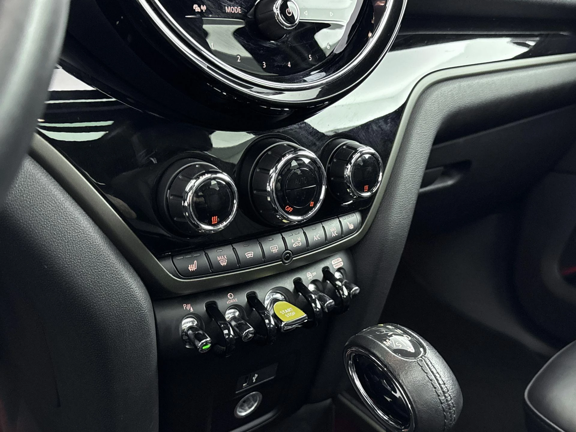 MINI-Countryman-image-15