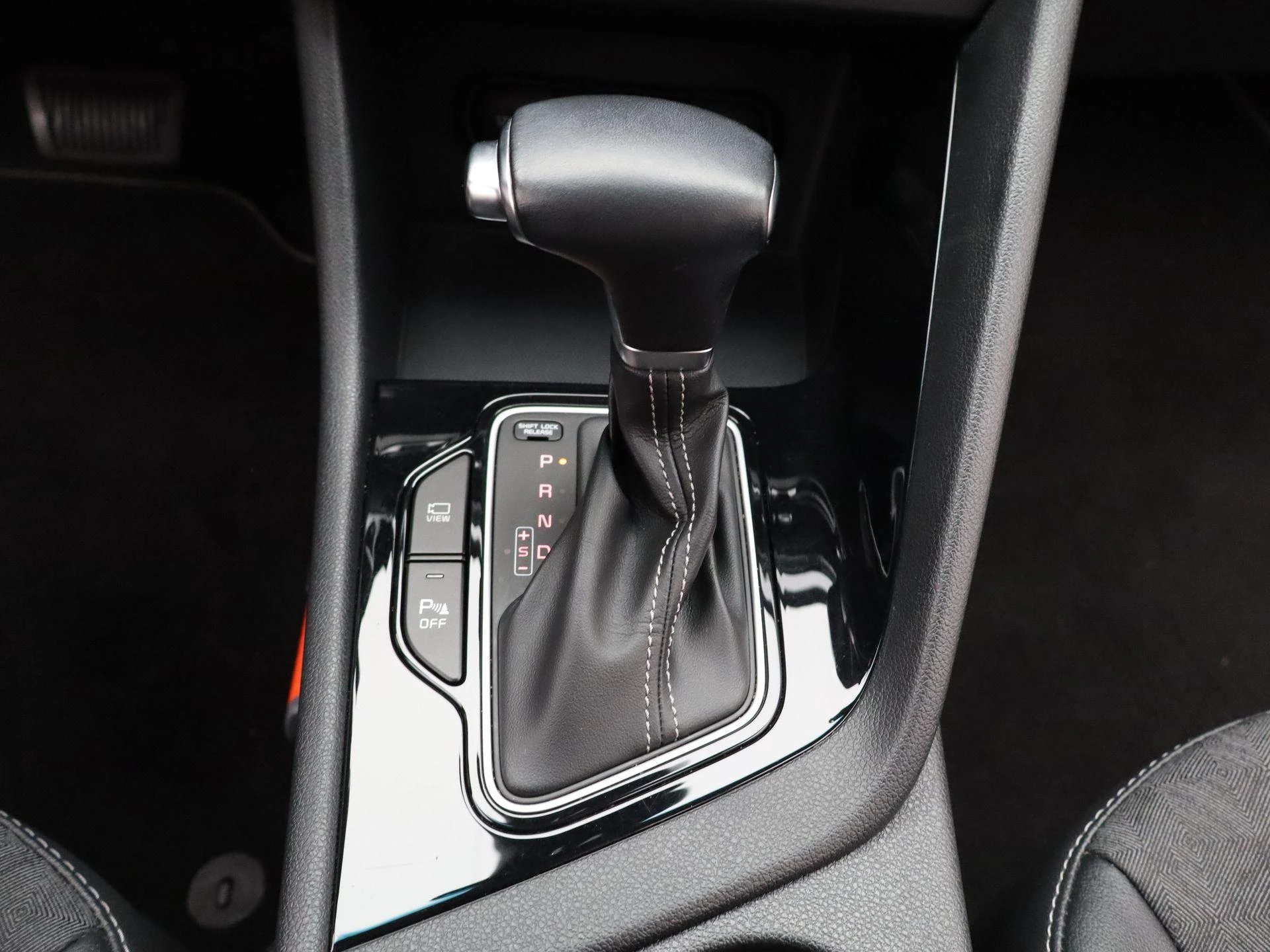 Kia-Niro-image-15
