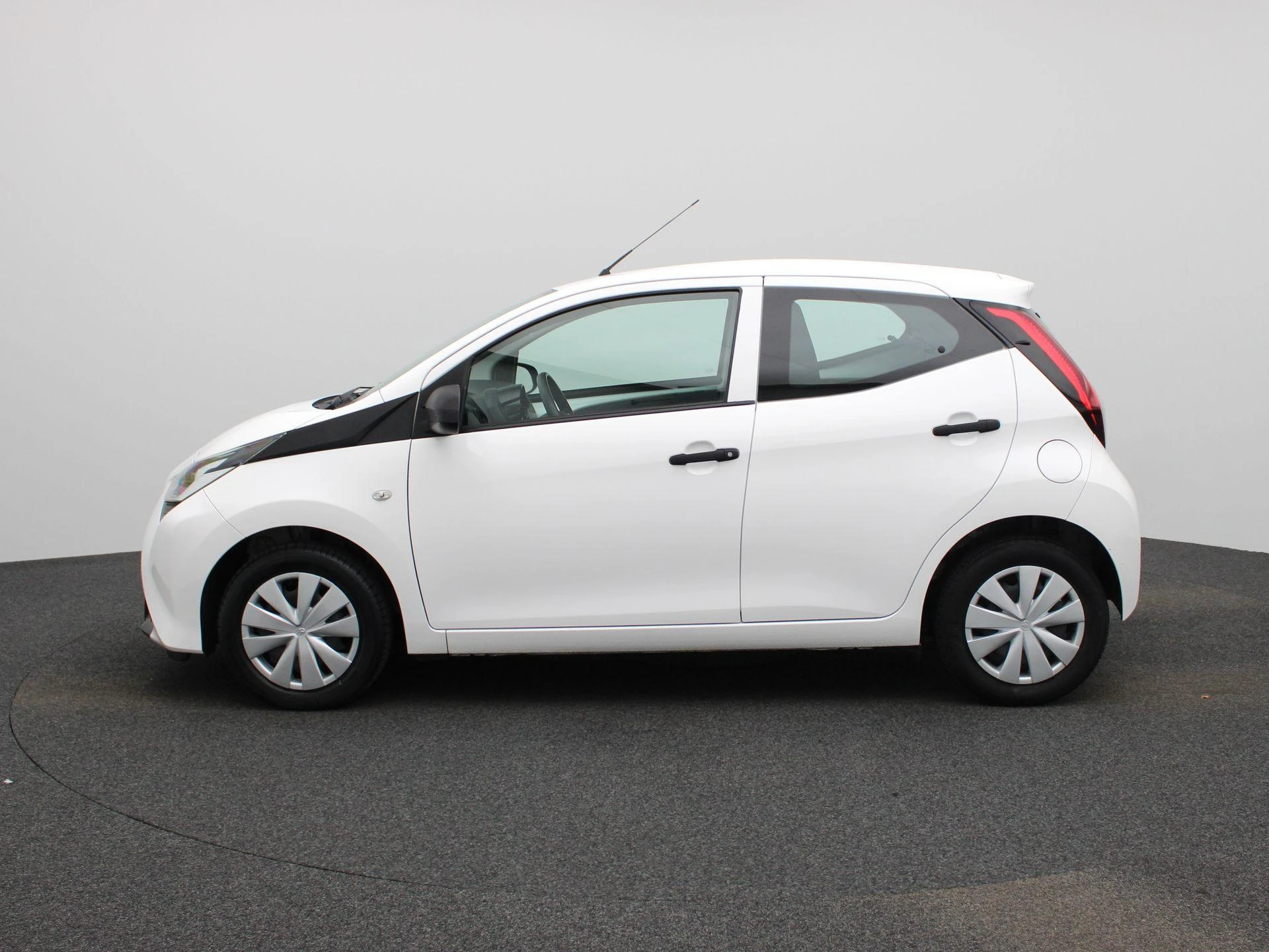 Toyota-Aygo-image-3