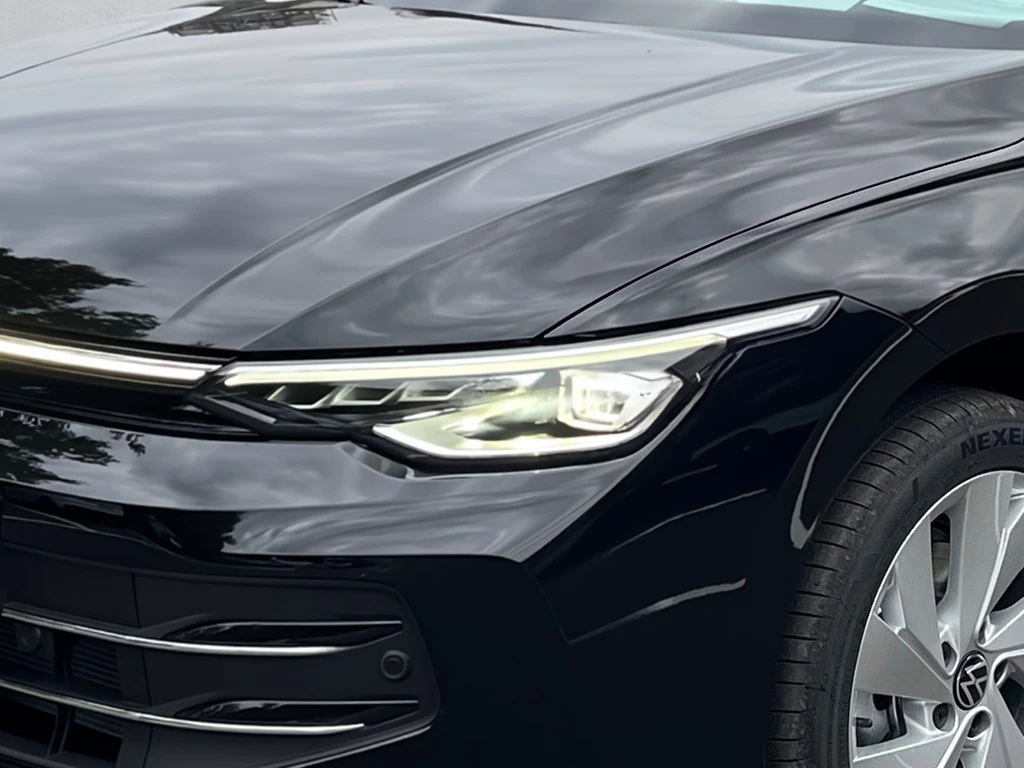 Volkswagen Golf 1,5 l eTSI 110 kW 7-DSG Life Energy AHK