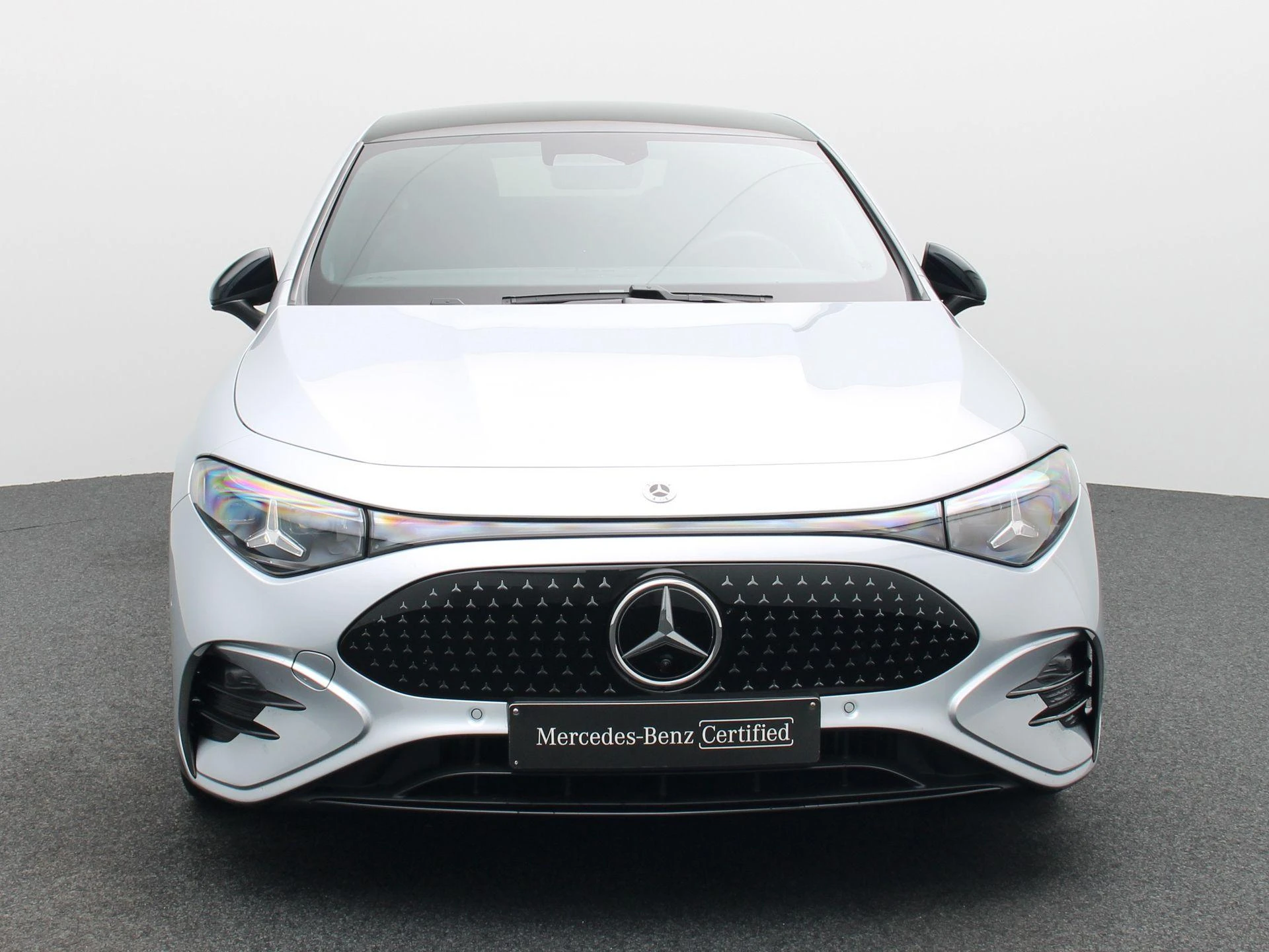 Mercedes-Benz-CLA-image-2