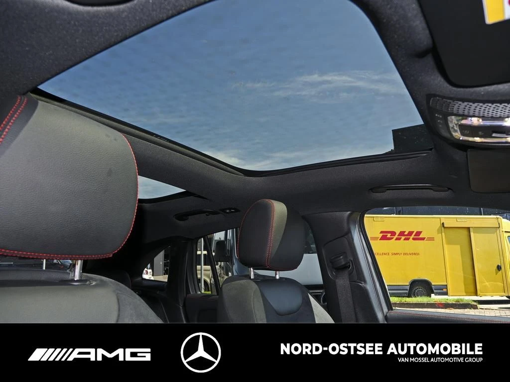Mercedes-Benz GLA 200 AMG NIGHT AHK PANO PARKPAKET NAVI SITZH AMG Line