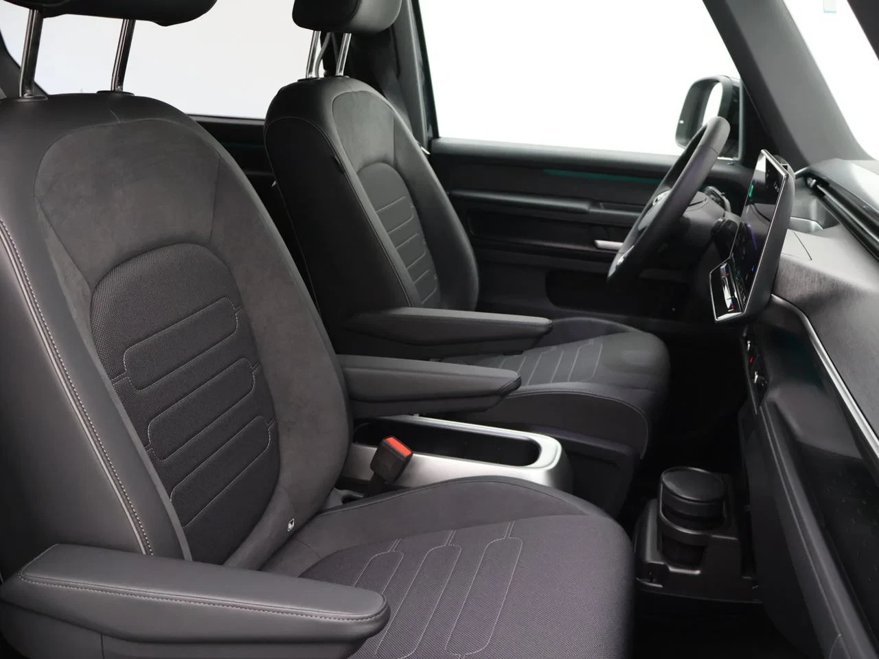Volkswagen ID. Buzz ID.Buzz Lwb Energy 286pk 86 kWh LONG WHEEL BASE 7pl *DEMO*