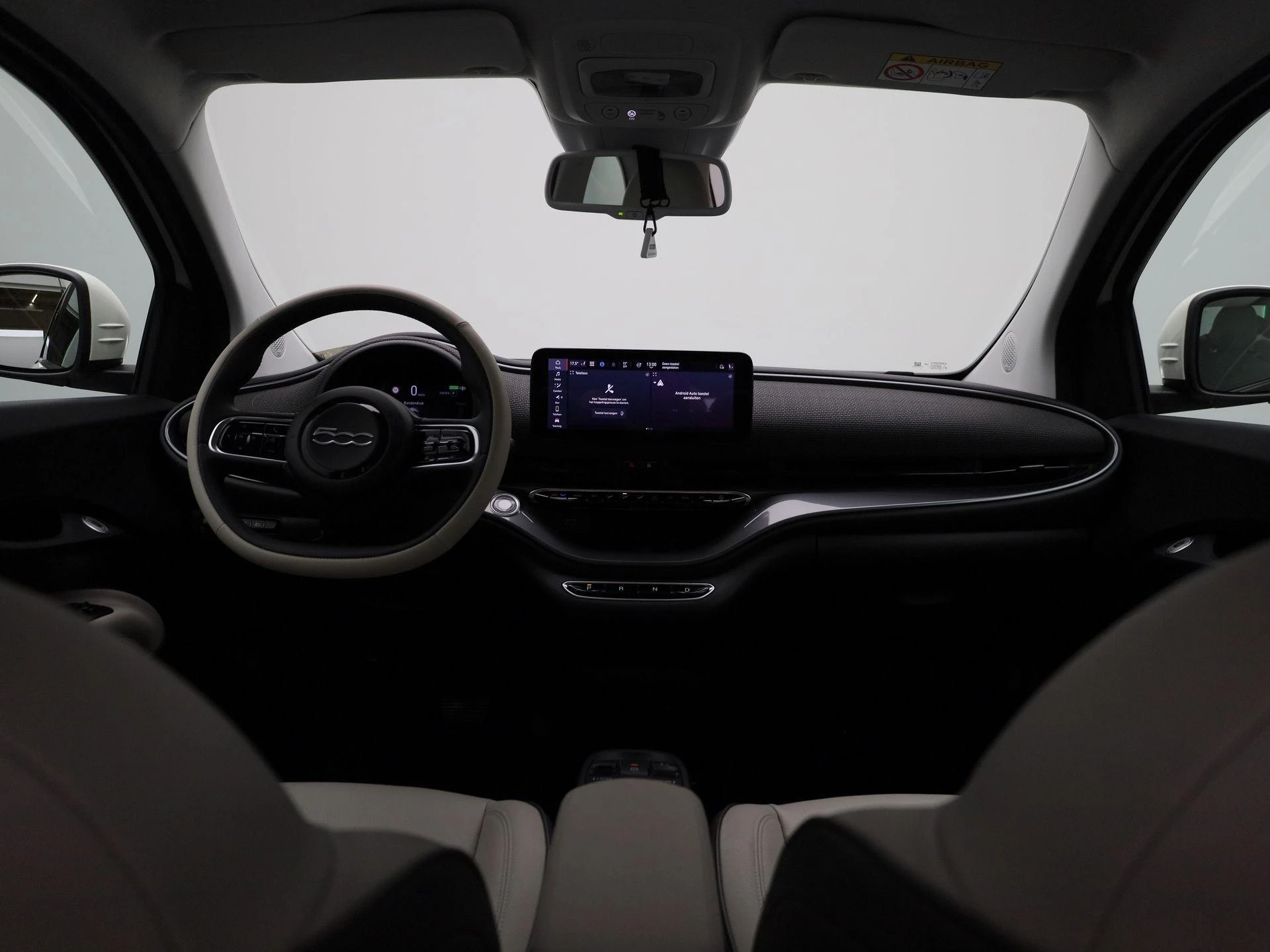 Fiat-500e-image-6