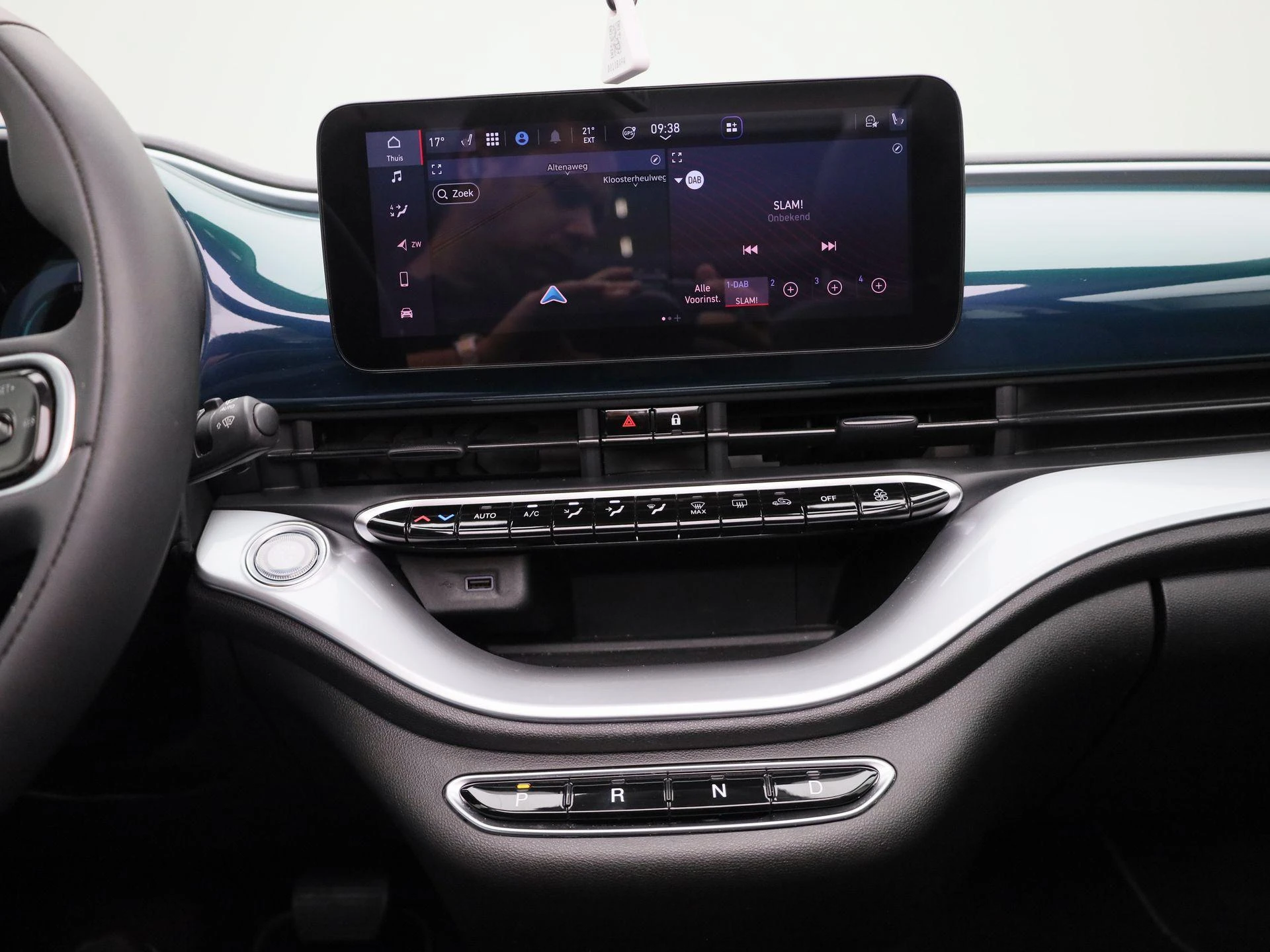 Fiat-500e-image-8