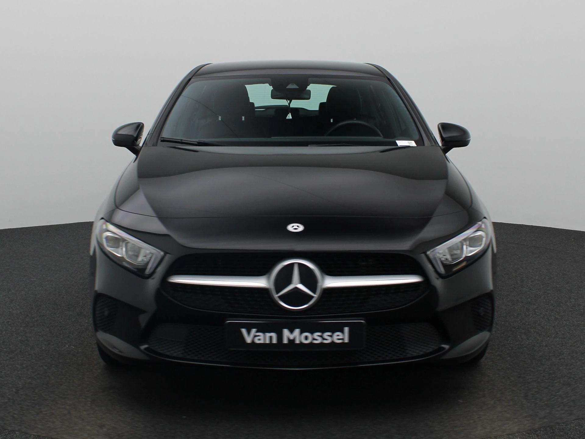 Mercedes-Benz-A-Klasse-image-4