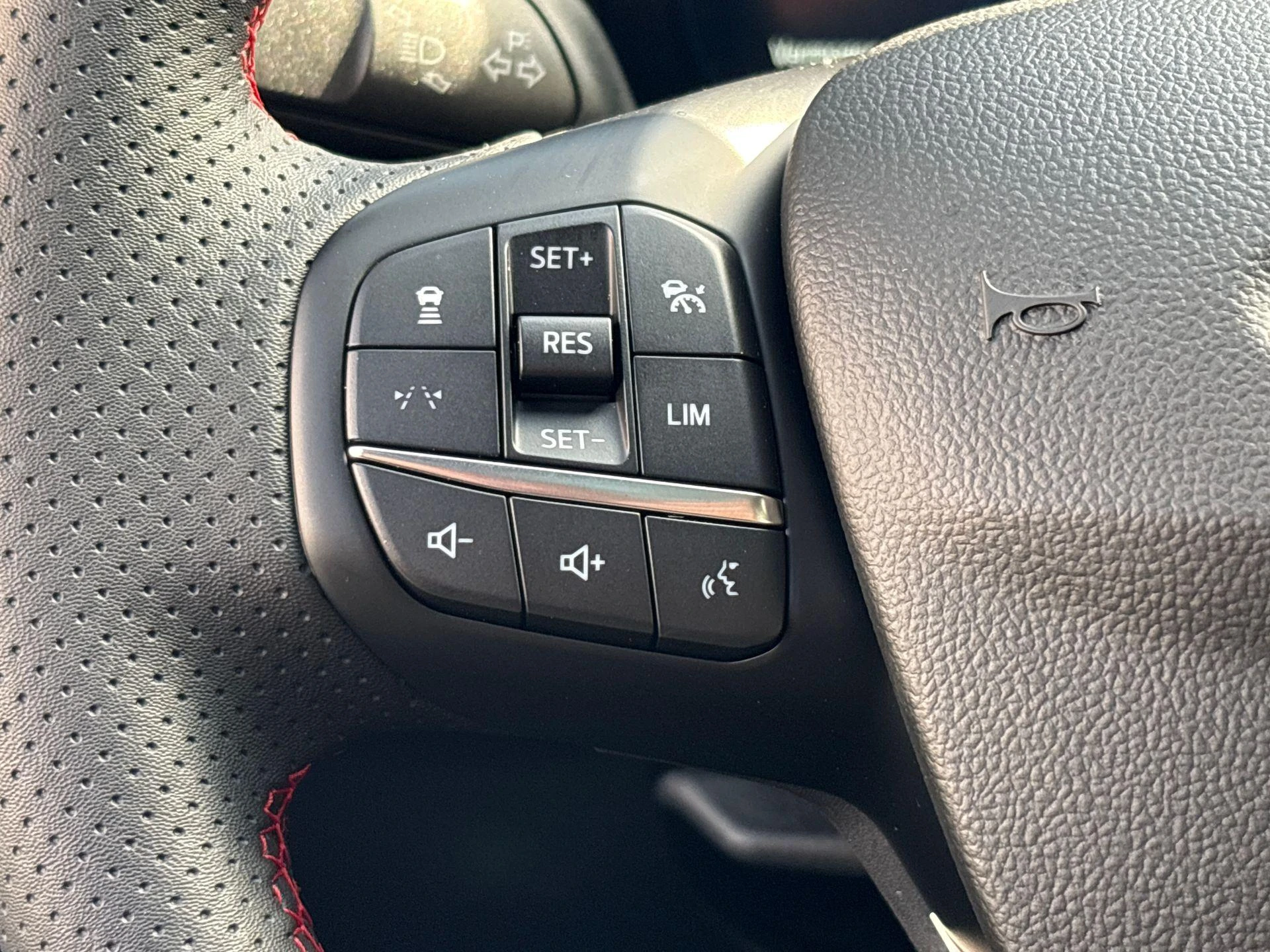 Ford Kuga 2.5 PHEV ST-Line X