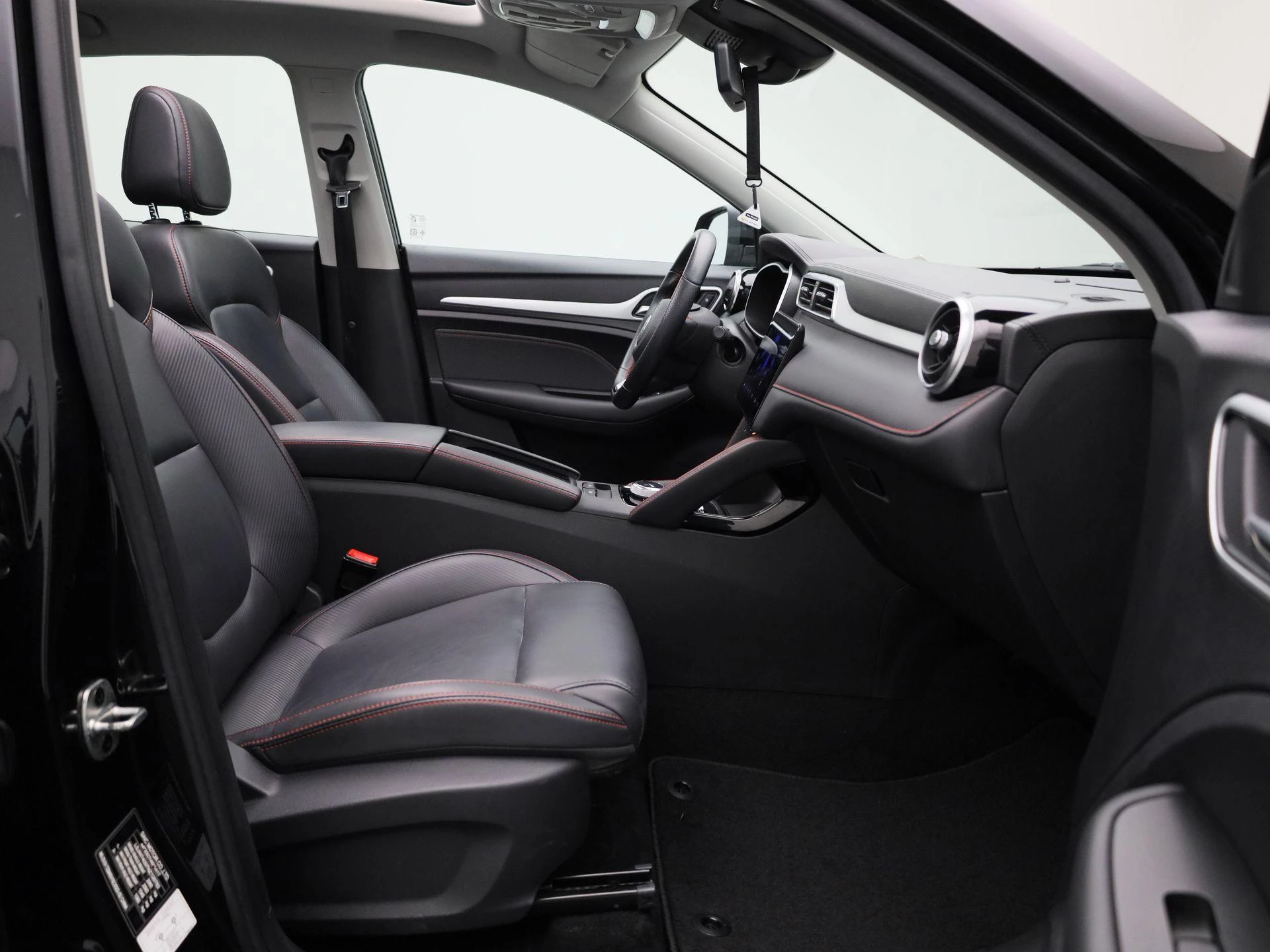 MG ZS EV Standard Range Luxury 50 kWh