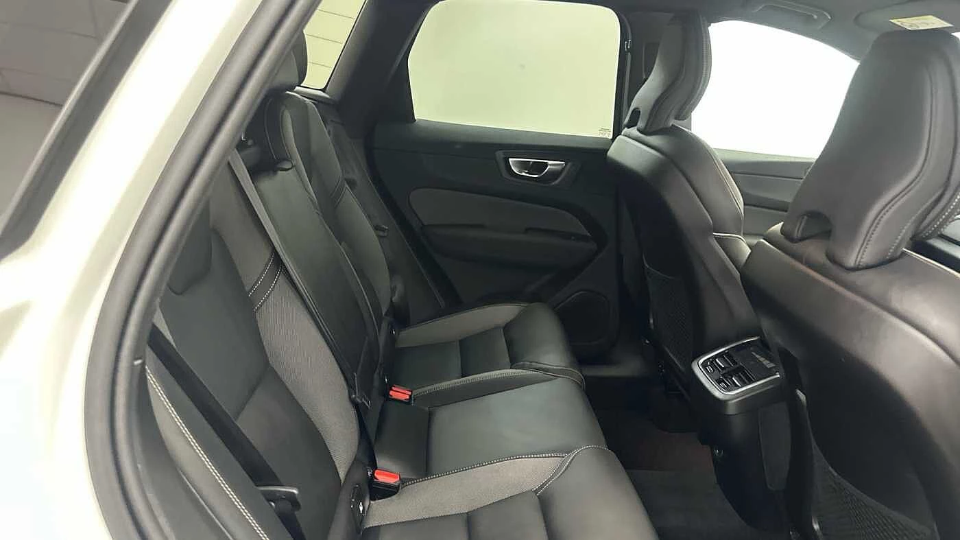 Volvo-XC60-image-7