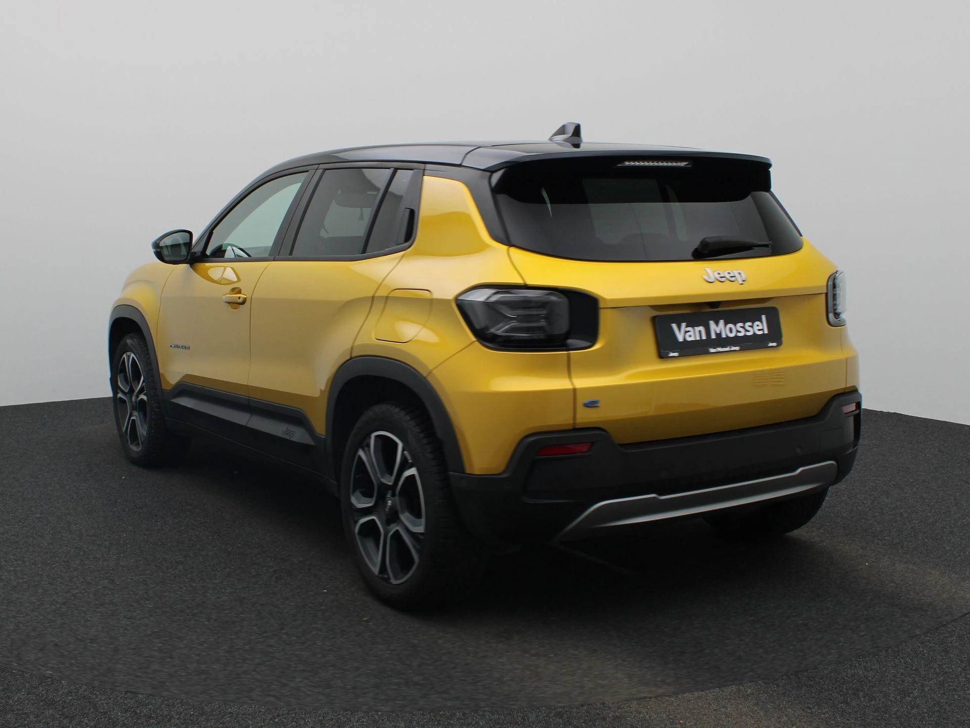 Jeep-Avenger-image-1