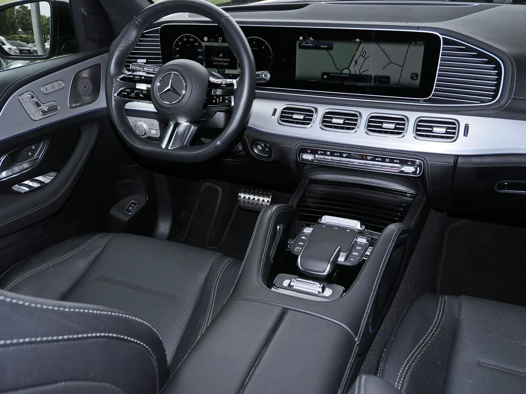 Mercedes-Benz-GLE 450 d-image-10