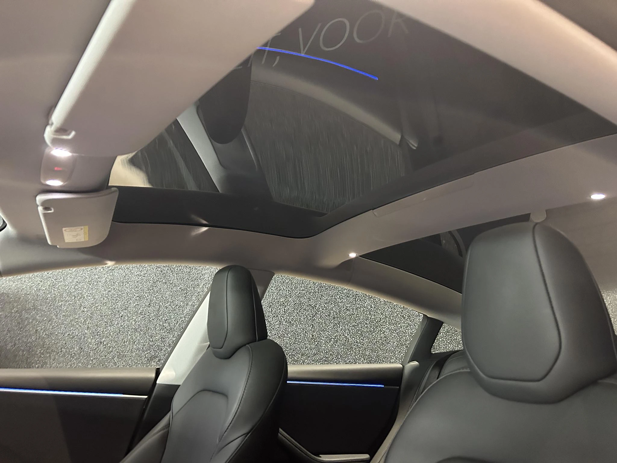 Tesla-Model 3-image-8