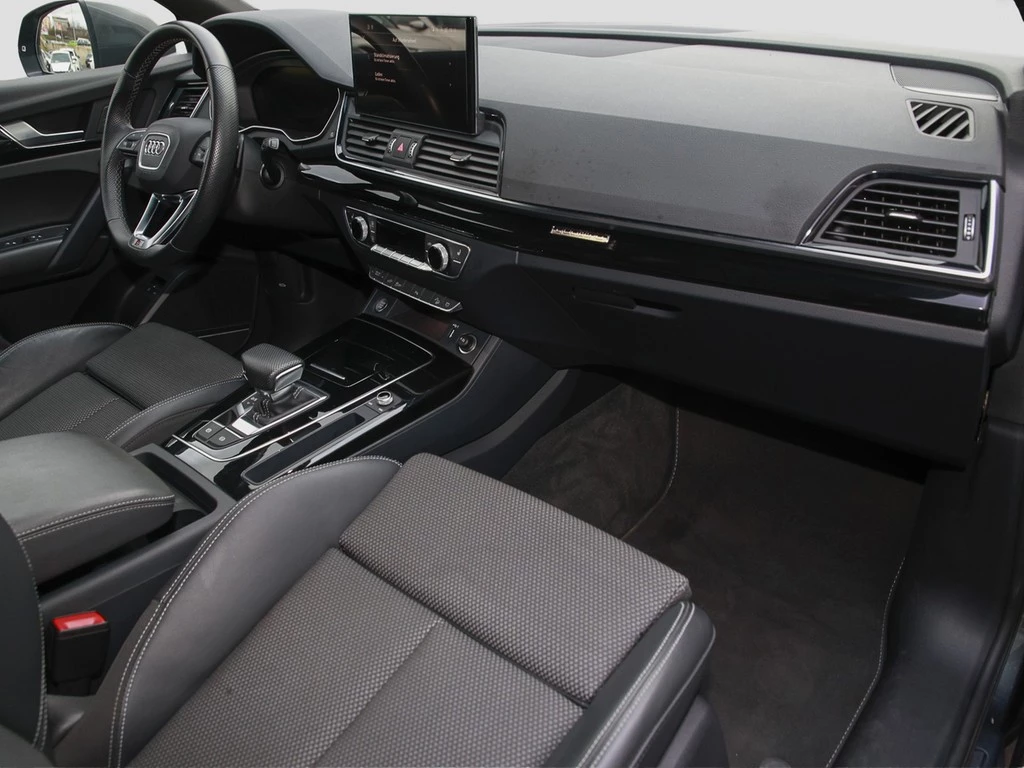 Audi Q5 55 TFSIe S line Matrix AHK B&O Business
