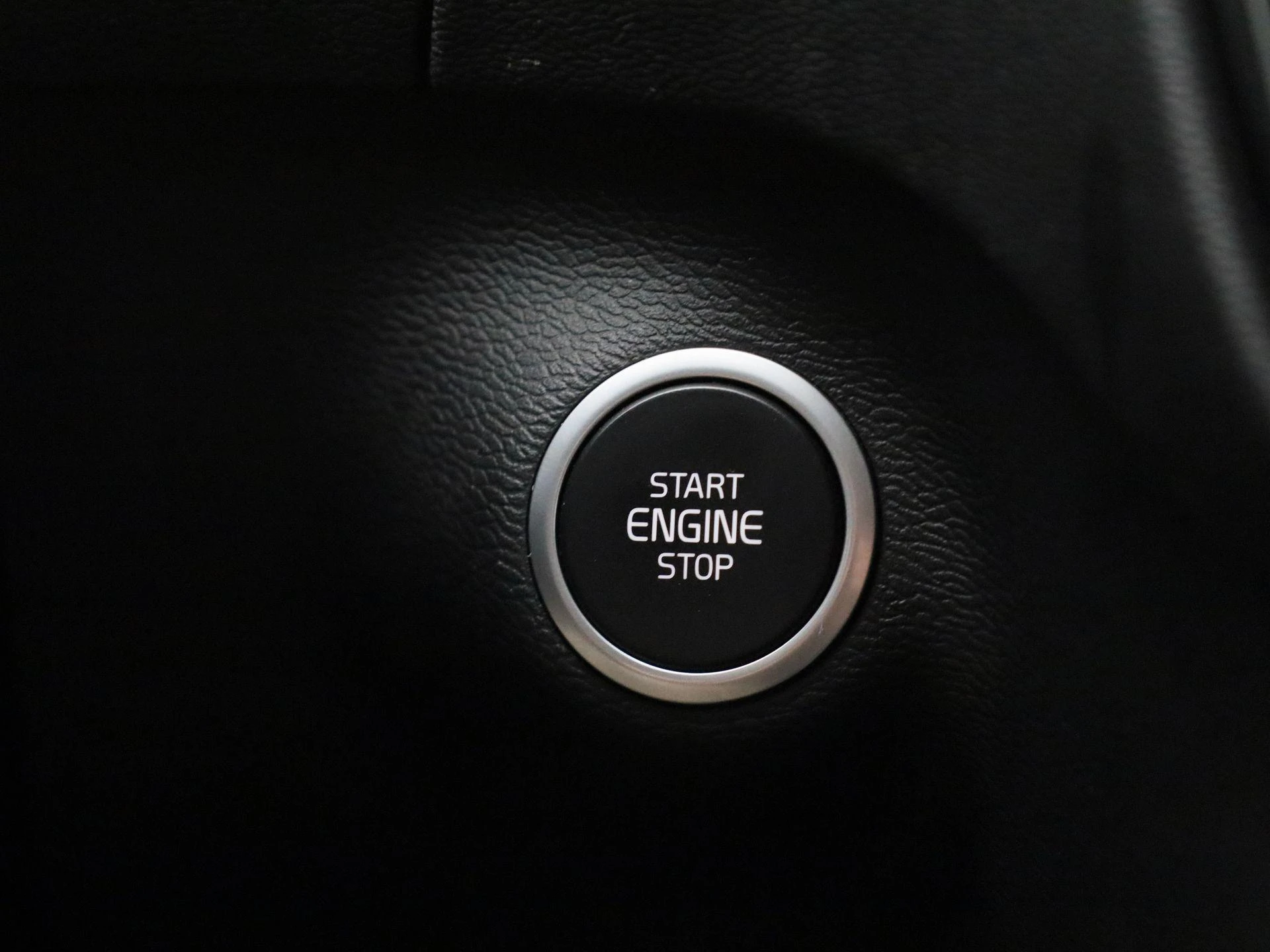 Volvo-XC40-image-28