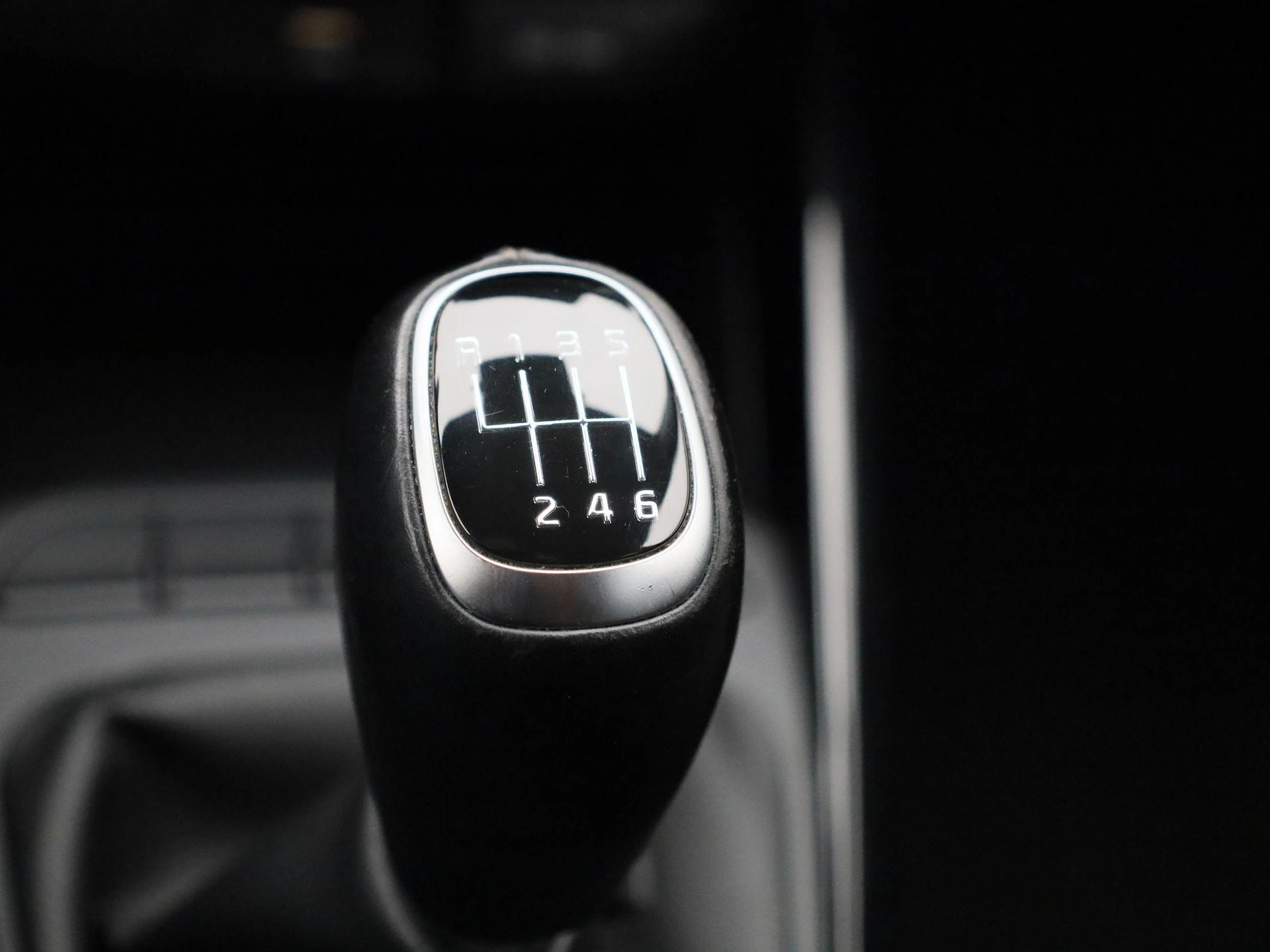Kia-Stonic-image-20