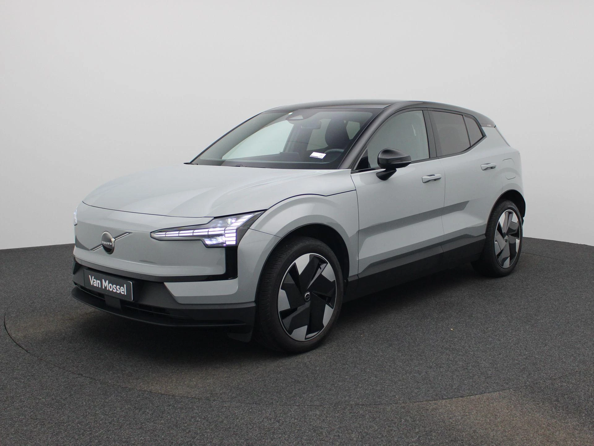 Volvo-EX30-image-0