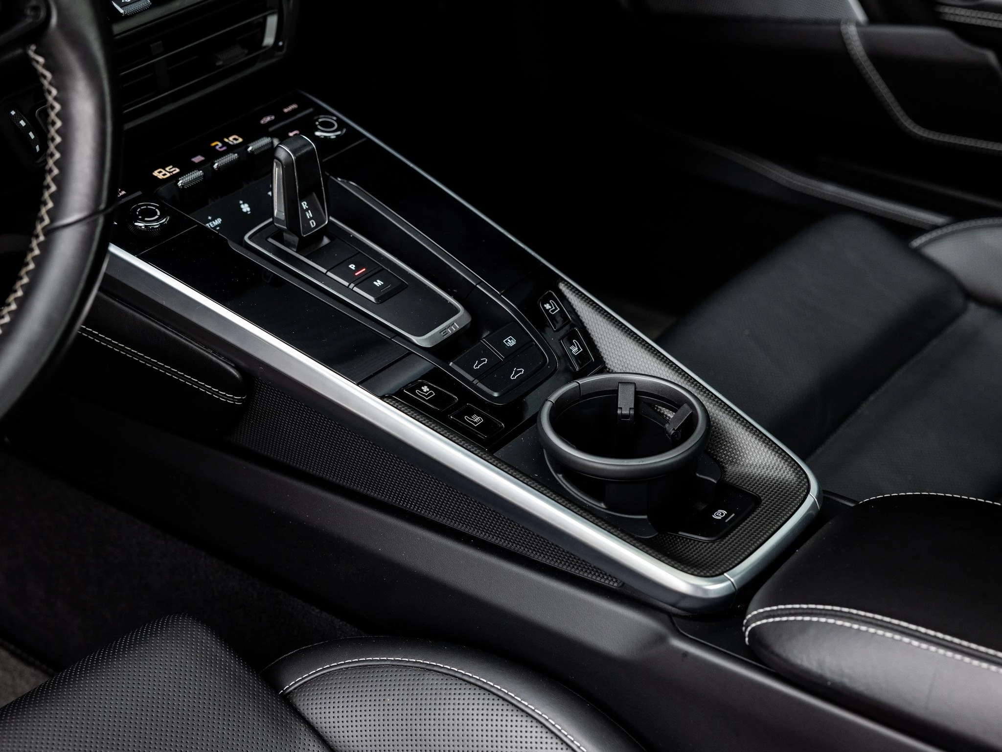 Porsche-911-image-24