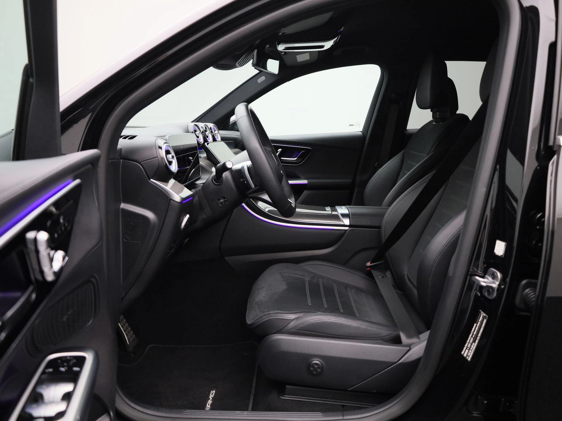 Mercedes-Benz-GLC-image-9