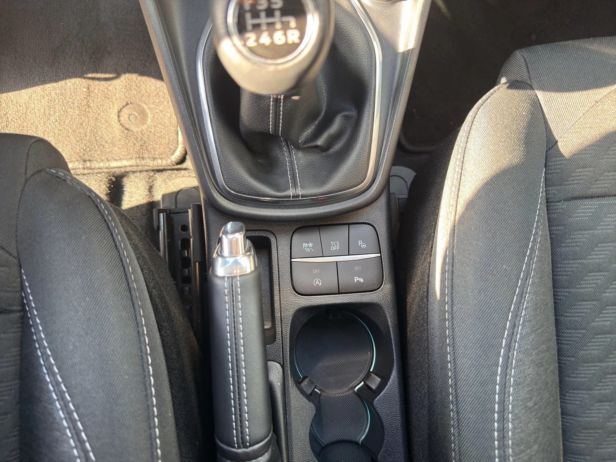 Ford Puma Titanium Design