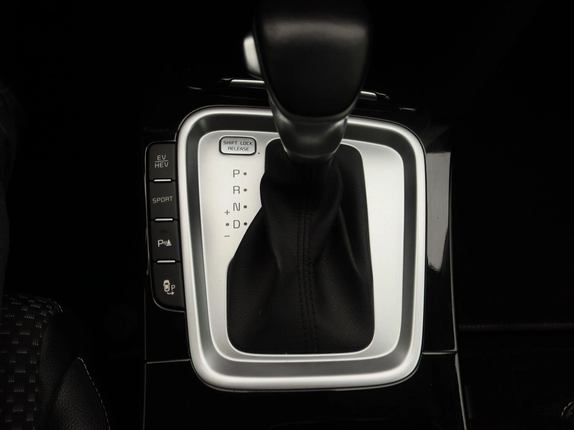 Kia-XCeed-image-8
