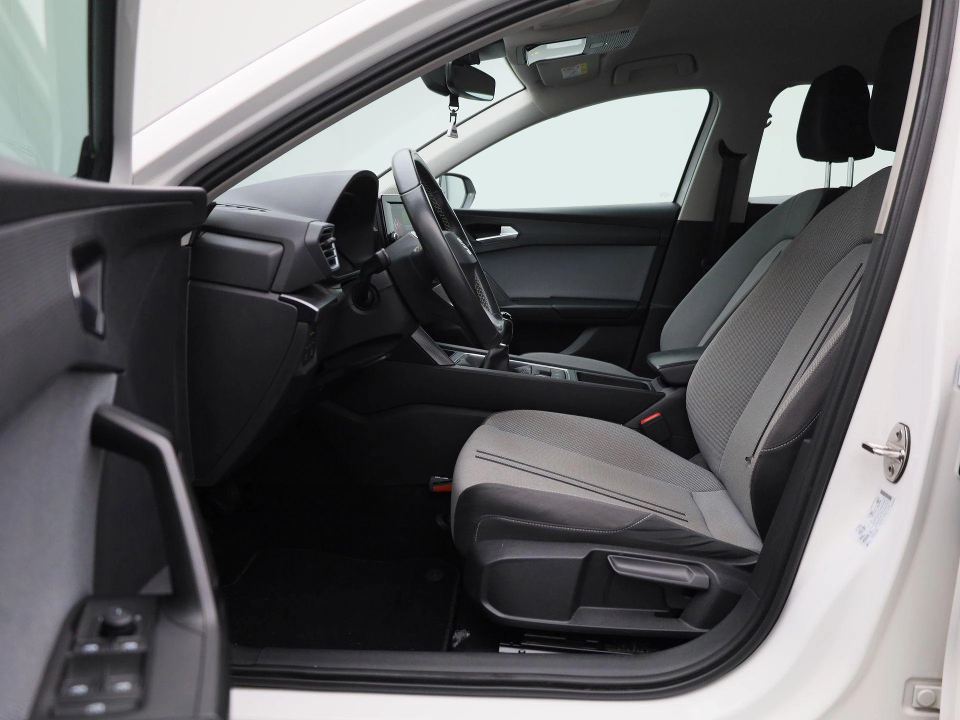 SEAT-Leon-image-10