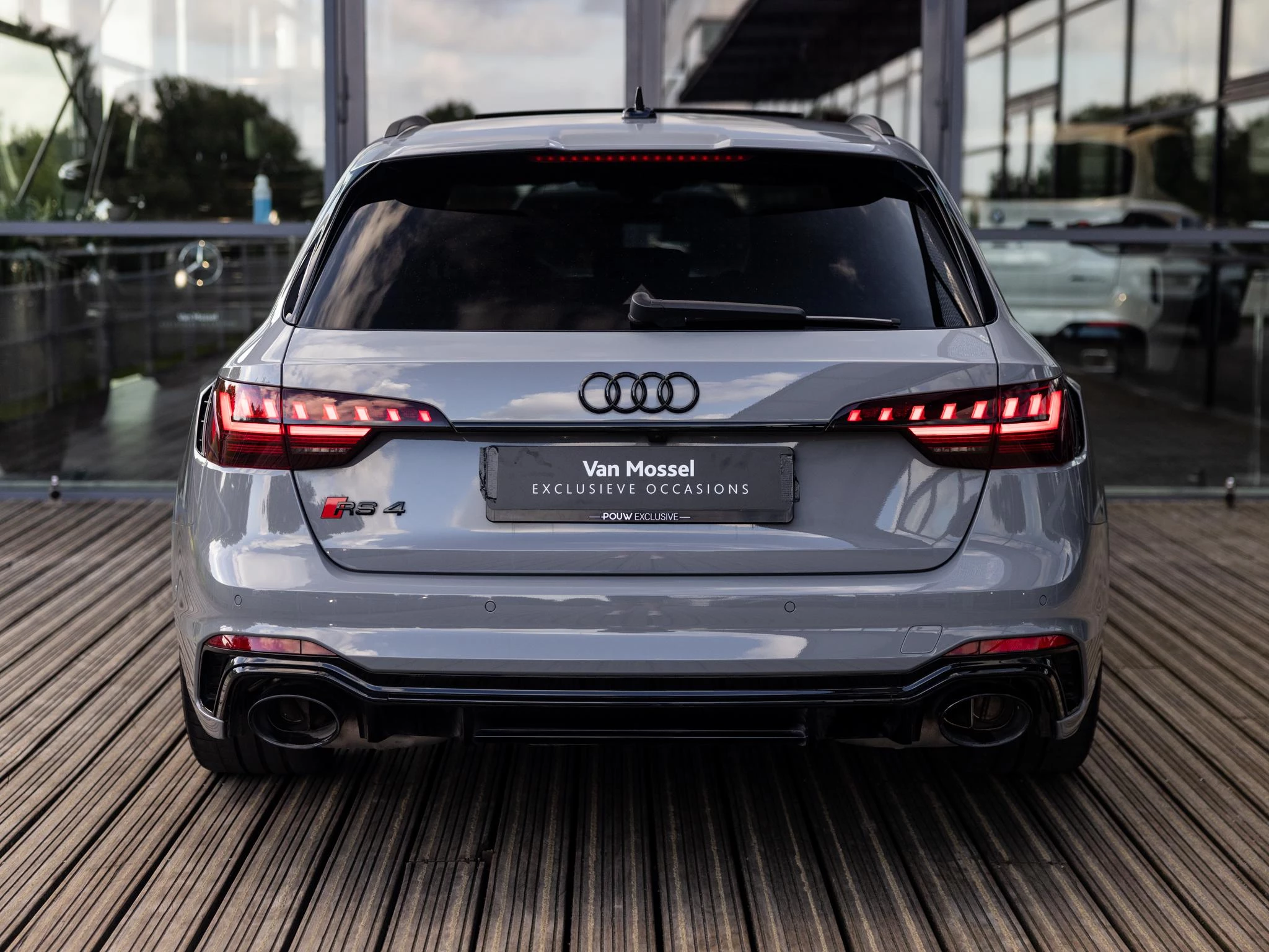 Audi RS4 Avant 2.9 TFSI RS 4 quattro competition plus kuipstoelen